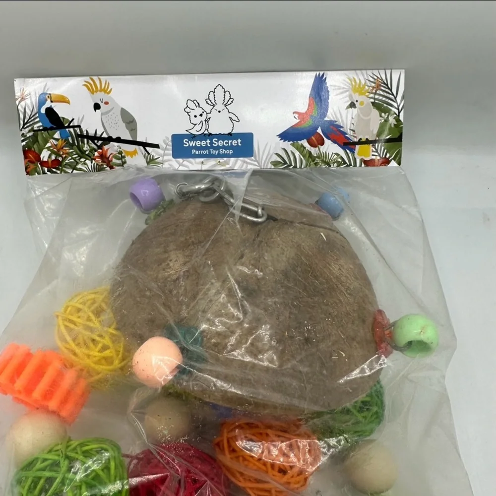 Large Bird Parrot Toy Durable Wooden Bird Chew Toy for Medium and Large Sized